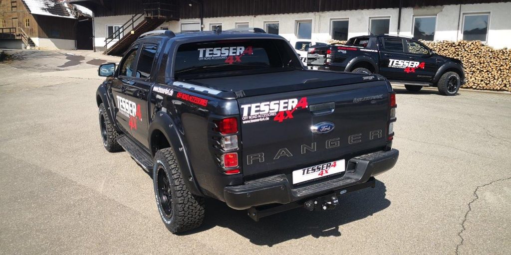 FORD RANGER Wildtrak GRAU TESSER4x4 + HURTER